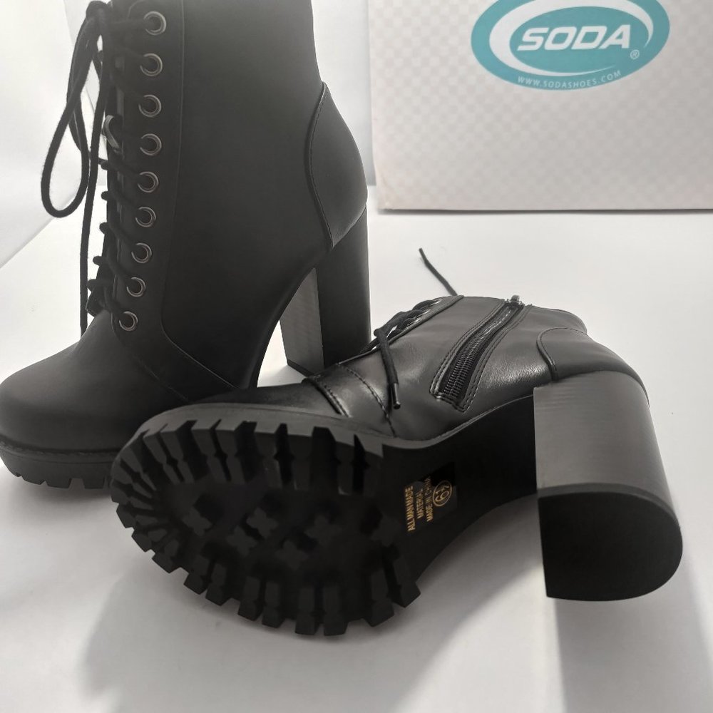 CHALET High Heel Ankle Boot Black - Picture 5 of 5